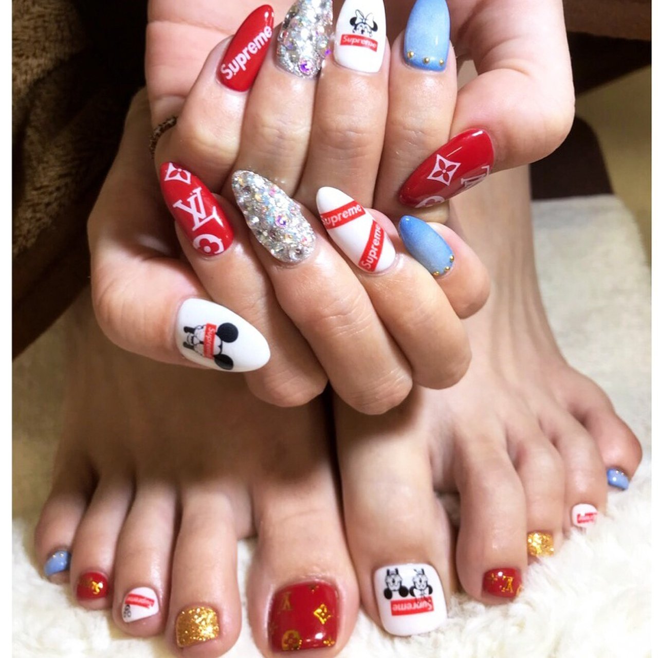 supreme ネイル 販売のものです inspektorat.madiunkota.go.id