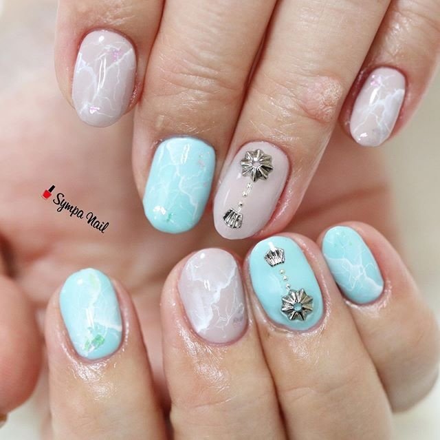 オールシーズン 大理石 ニュアンス 水色 スモーキー Sympa Nailのネイルデザイン No ネイルブック