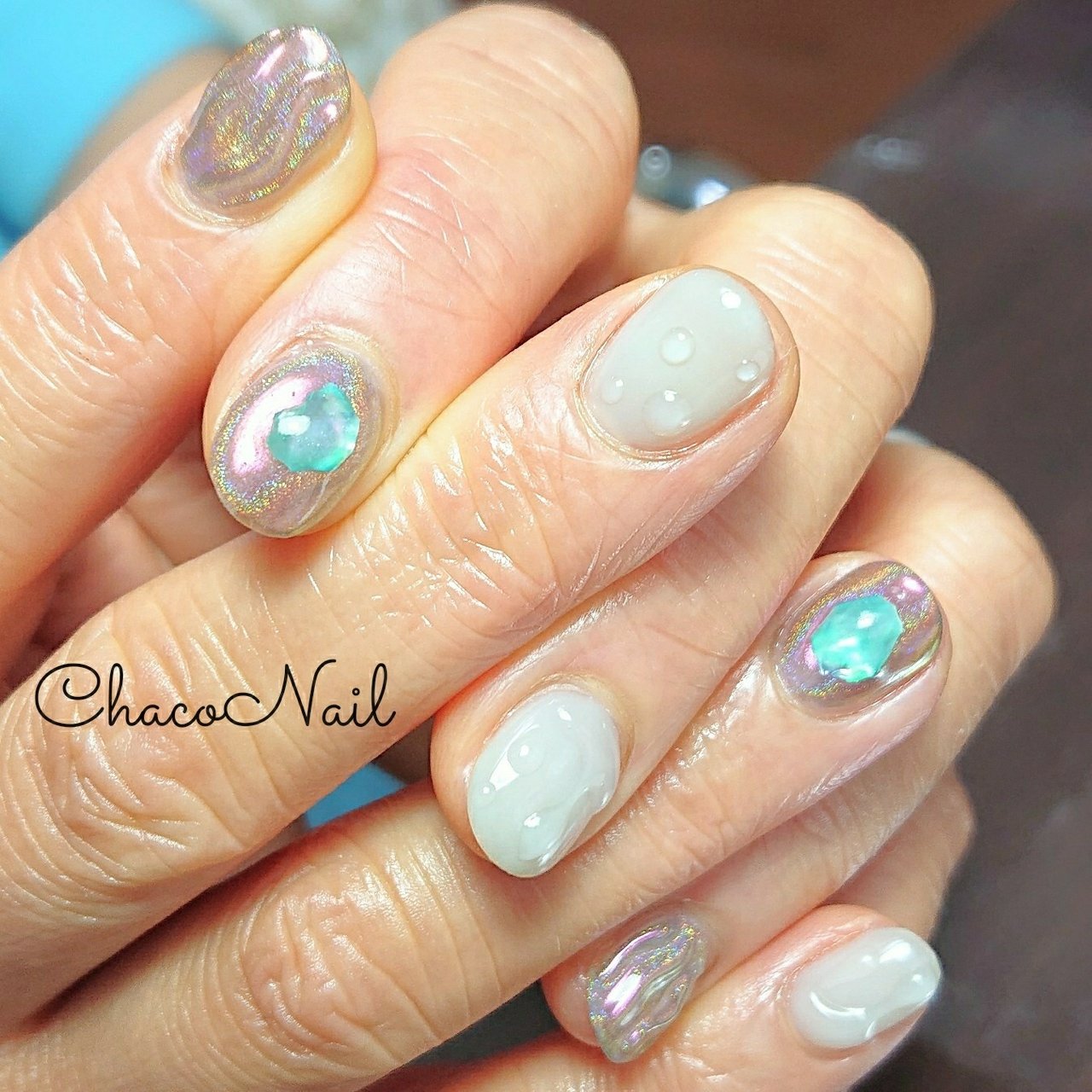 夏 リゾート ハンド シェル 水滴 Chaco Nailのネイルデザイン No ネイルブック