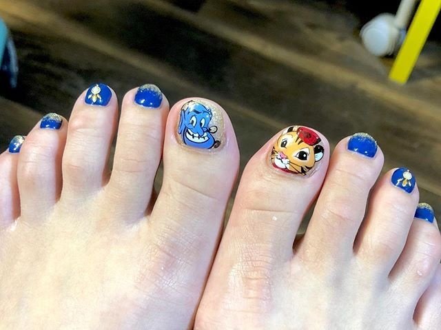 夏 オールシーズン ライブ フット ワンカラー Nailsalon Muuluのネイルデザイン No ネイルブック