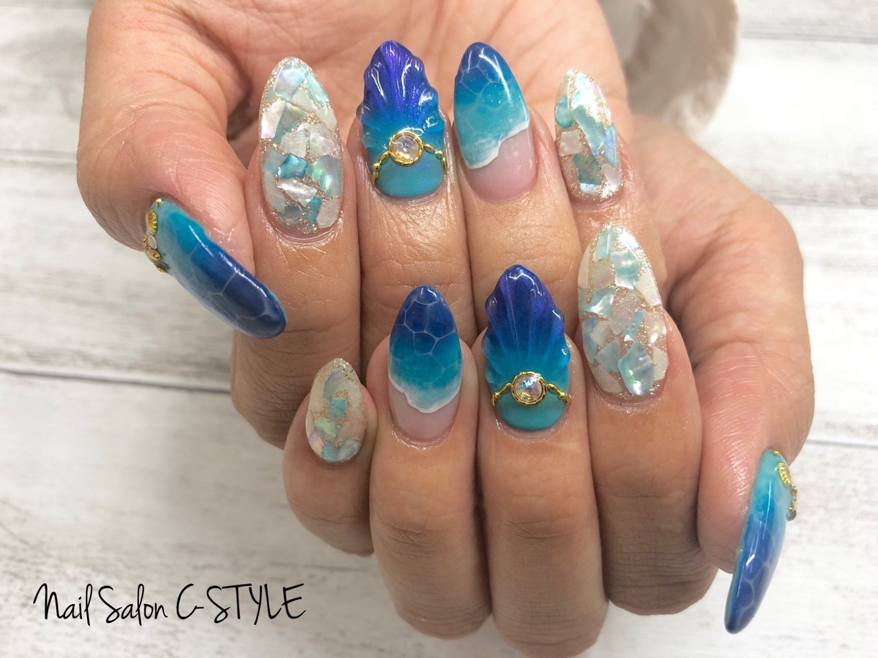 夏 旅行 海 リゾート ハンド Nail Salon Lees Leeのネイルデザイン No ネイルブック