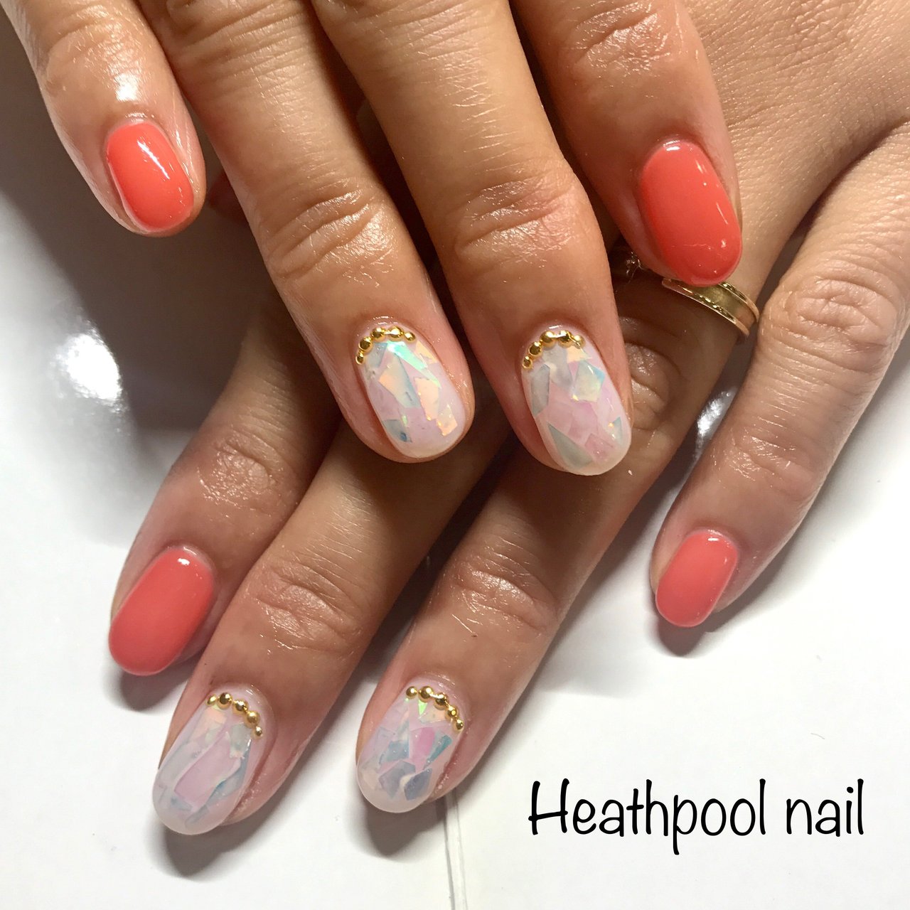 ハンド ワンカラー オーロラ ホワイト オレンジ Heathpoolnailのネイルデザイン No ネイルブック