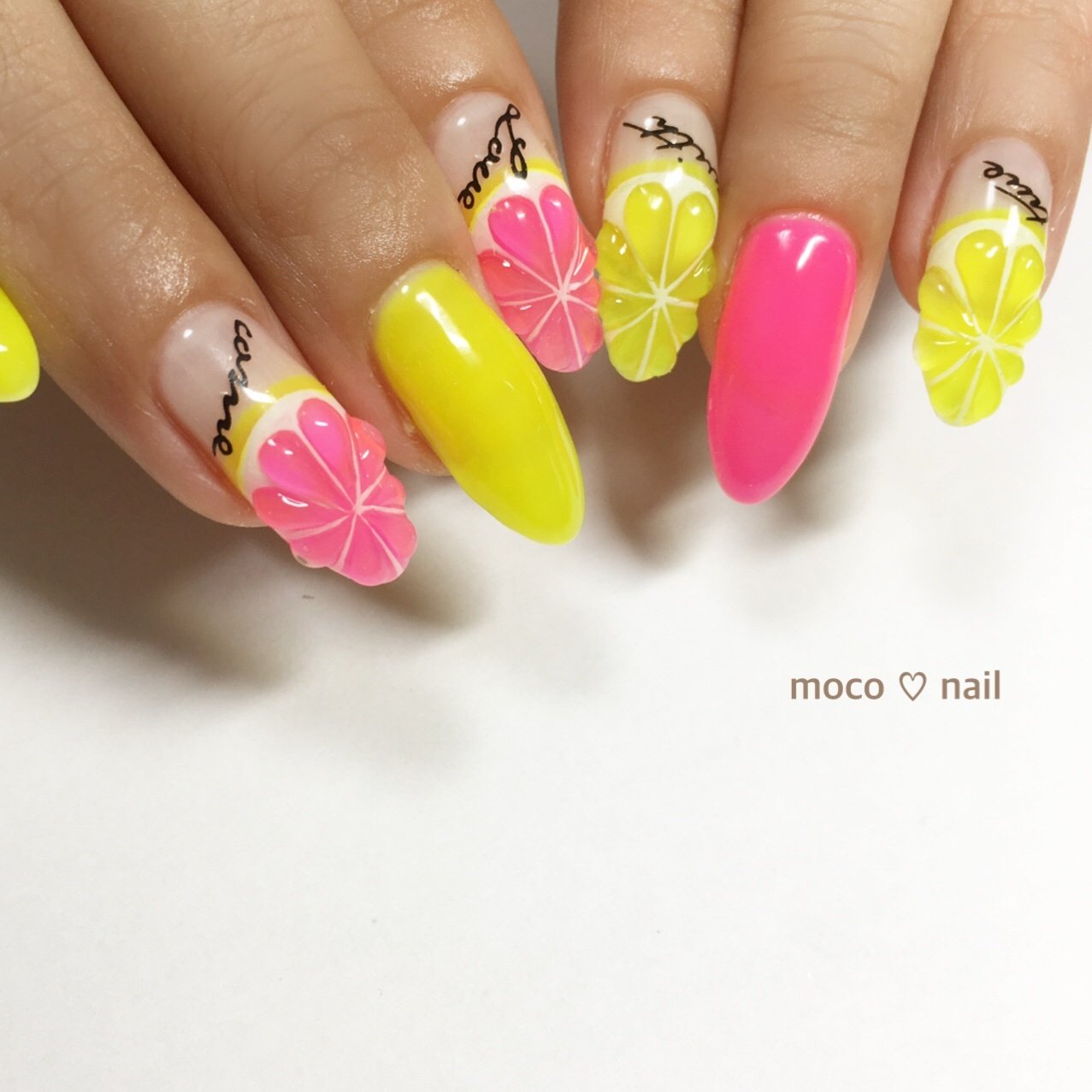 夏 ハンド ワンカラー 水滴 3d Moco Nailのネイルデザイン No ネイルブック