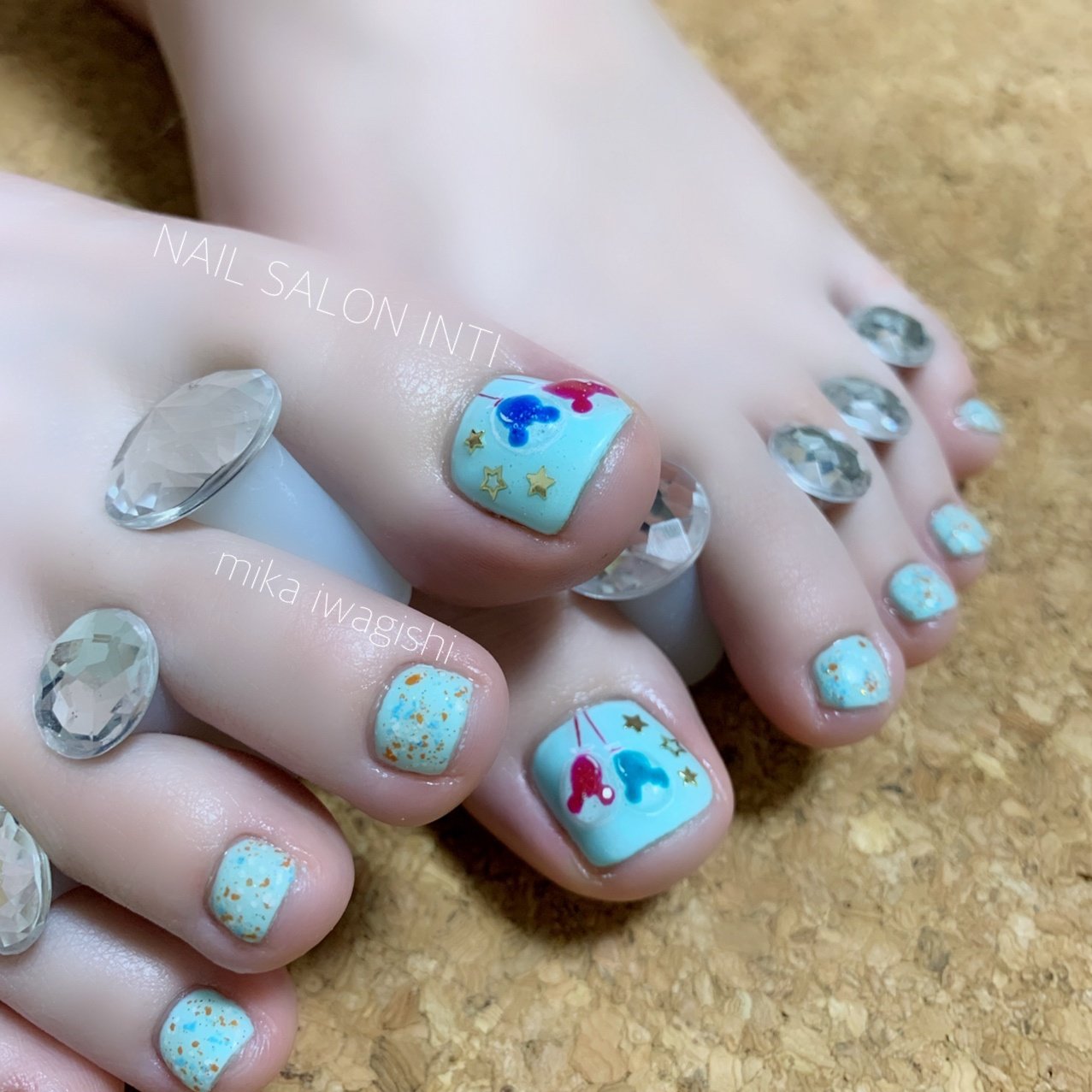 夏 オールシーズン デート 女子会 フット Nailsalon Inti 岩岸美華 のネイルデザイン No ネイルブック