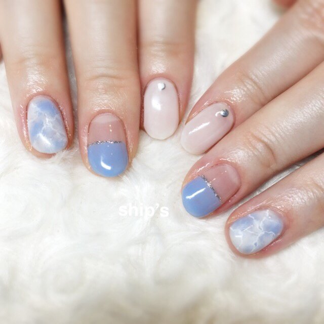ハンド 変形フレンチ ワンカラー 大理石 ホワイト Ship S のネイルデザイン No ネイルブック