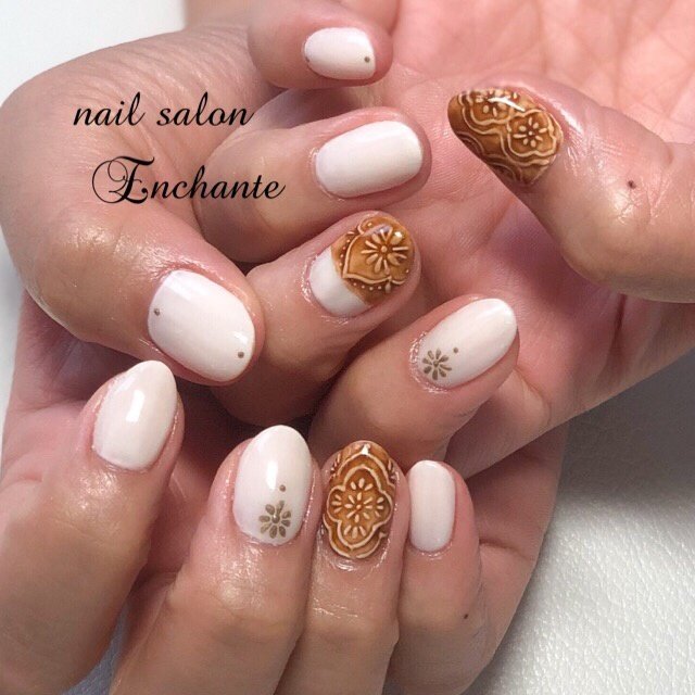 オールシーズン ハンド ボヘミアン エスニック バイカラー Erikoのネイルデザイン No ネイルブック