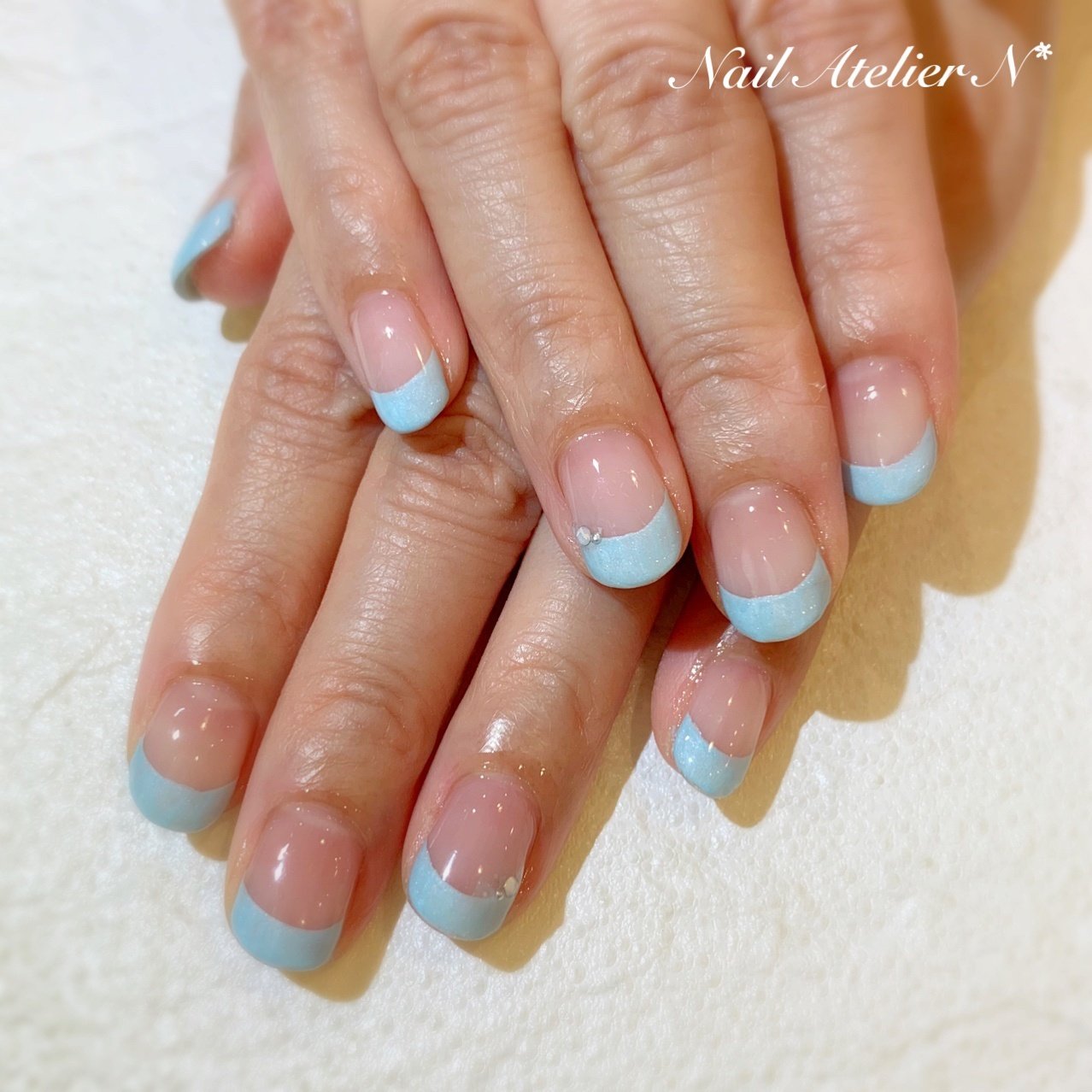 夏 ハンド フレンチ 水色 ジェル Nail Atelier N のネイルデザイン No ネイルブック