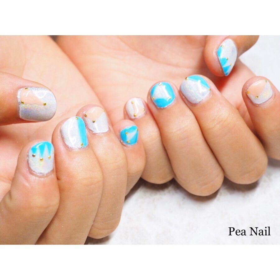 夏 オールシーズン ハンド ラメ ジオメトリック Pea Nail Makoのネイルデザイン No ネイルブック