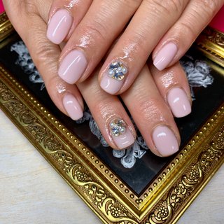 ✔️ベビーピンクビジューネイル💅🏽💎💓💕 .
.
※追加オプションあり
#nail##nailstagram #ワンカラー#ベビーピンク#ピンクネイル#ビジュー#ビジューネイル#可愛いネイル#おしゃれネイル#上品ネイル#スクエア#ショートスクエア#ネイルブック#ネイルブックおすすめサロン #ネイルブックよりネット予約可能 #自宅サロン #春 #オールシーズン #オフィス #デート #ハンド #シンプル #ビジュー #ワンカラー #ショート #ピンク #パステル #ジェルネイル #お客様 #s.♡nail #ネイルブック