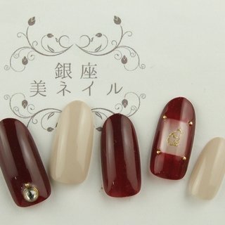 #Nailbook #春 #夏 #秋 #冬 #お正月 #成人式 #バレンタイン #卒業式 #入学式 #梅雨 #海 #リゾート #浴衣 #スポーツ #ハロウィン #クリスマス #オフィス #ブライダル #パーティー #デート #ハンド #ショート #ミディアム #ロング #スーパーロング #ホワイト #クリア #ベージュ #ピンク #レッド #オレンジ #イエロー #グリーン #ブルー #パープル #ブラウン #グレージュ #グレー #ブラック #ゴールド #シルバー #メタリック #モノトーン #パステル #アースカラー #スモーキー #カラフル #ネオンカラー #ビビッド #ジェルネイル #ネイルチップ #ginzabinail #ネイルブック