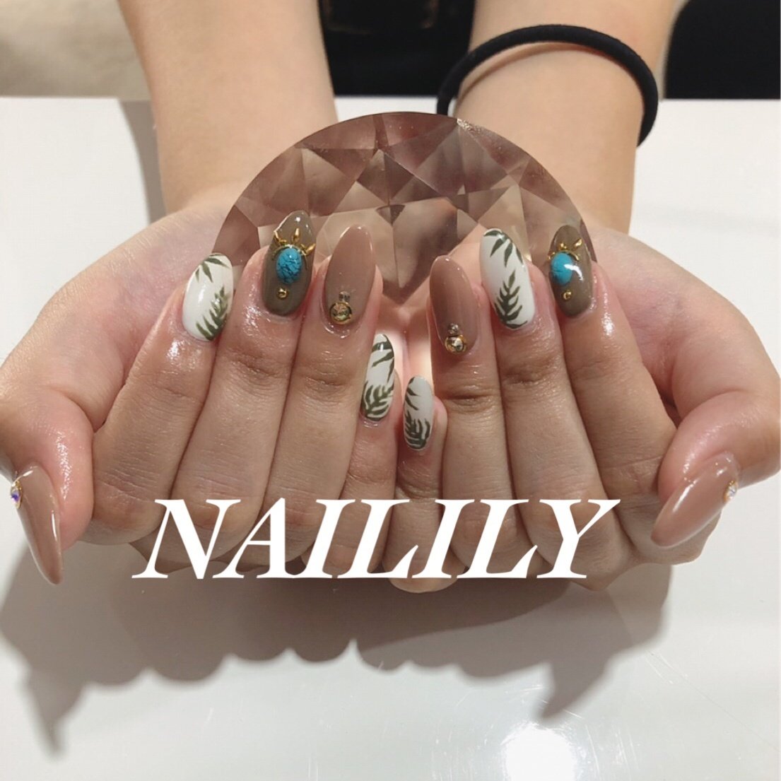 夏 ハンド ロング ベージュ ブラウン Naililyのネイルデザイン No ネイルブック