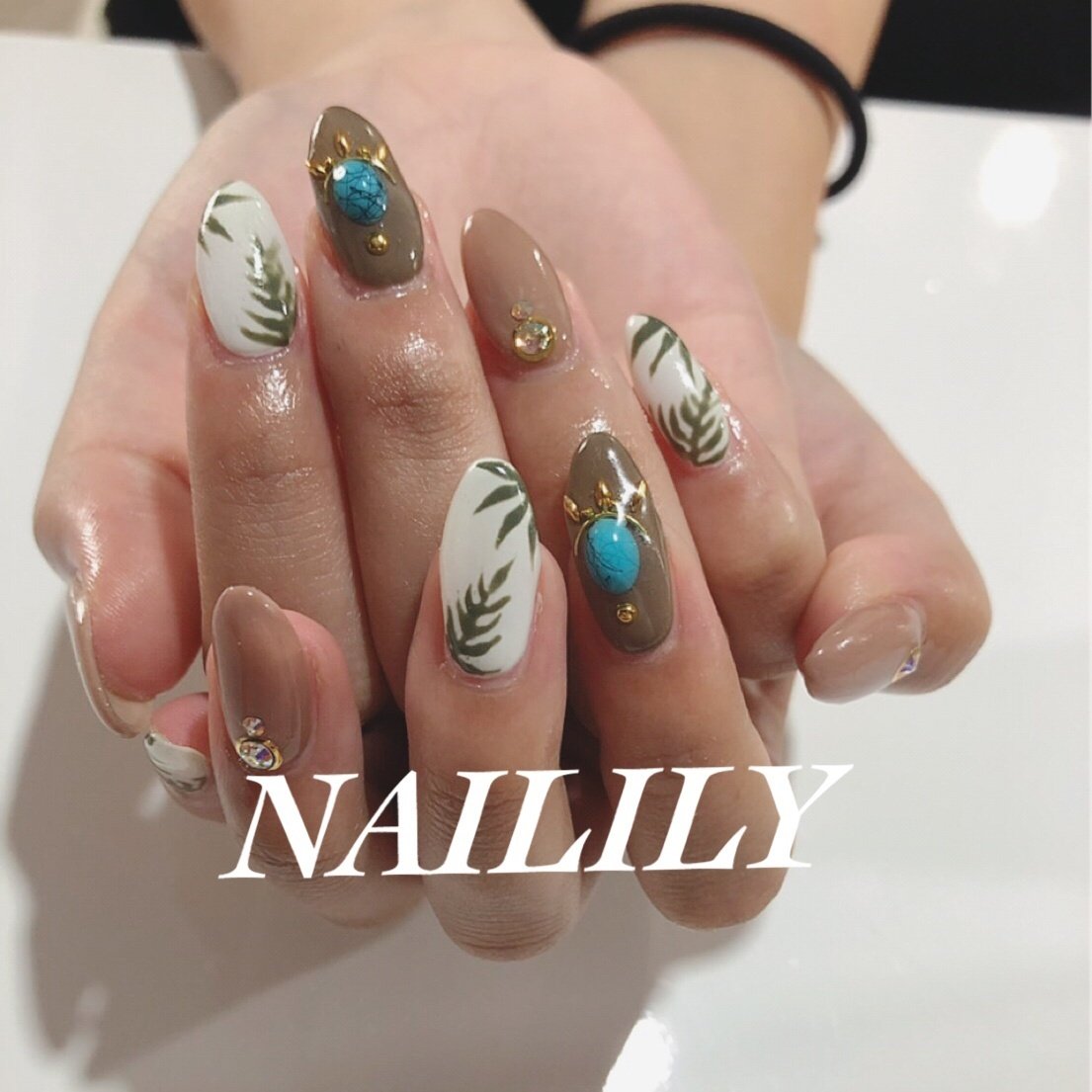 夏 ハンド ロング ベージュ ブラウン Naililyのネイルデザイン No 4477336 ネイルブック