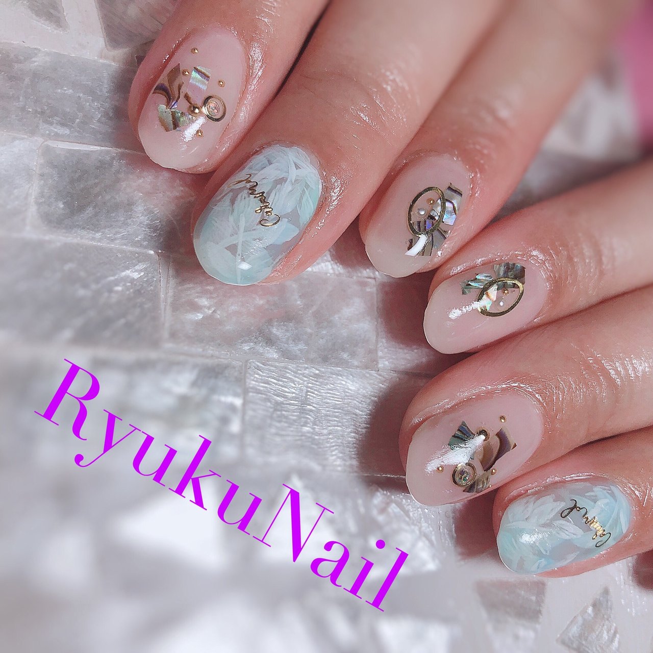 夏 ハンド シンプル ビジュー シェル Ryukunailのネイルデザイン No ネイルブック