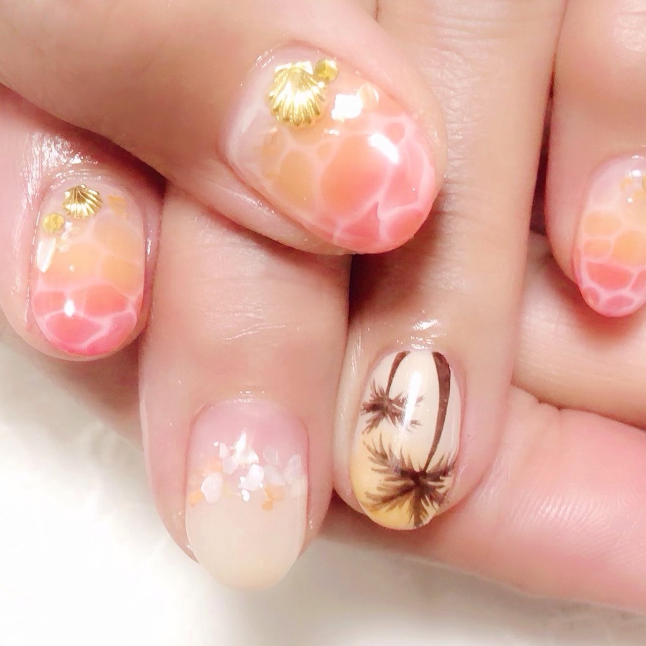 夏 旅行 海 リゾート ハンド Fantasia Nailartsalonのネイルデザイン No ネイルブック