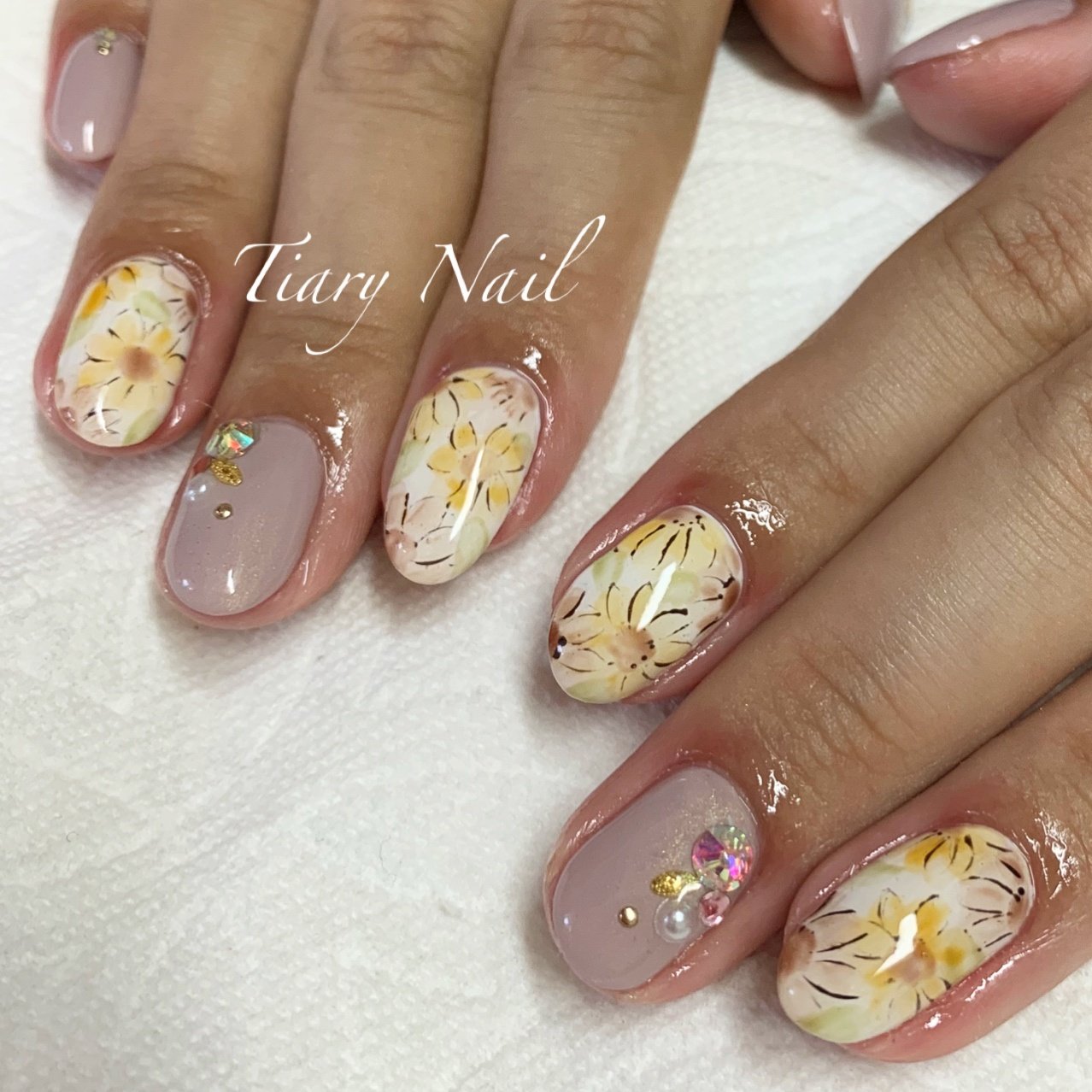 Tiarynail ティアリーネイルのネイルデザイン No ネイルブック