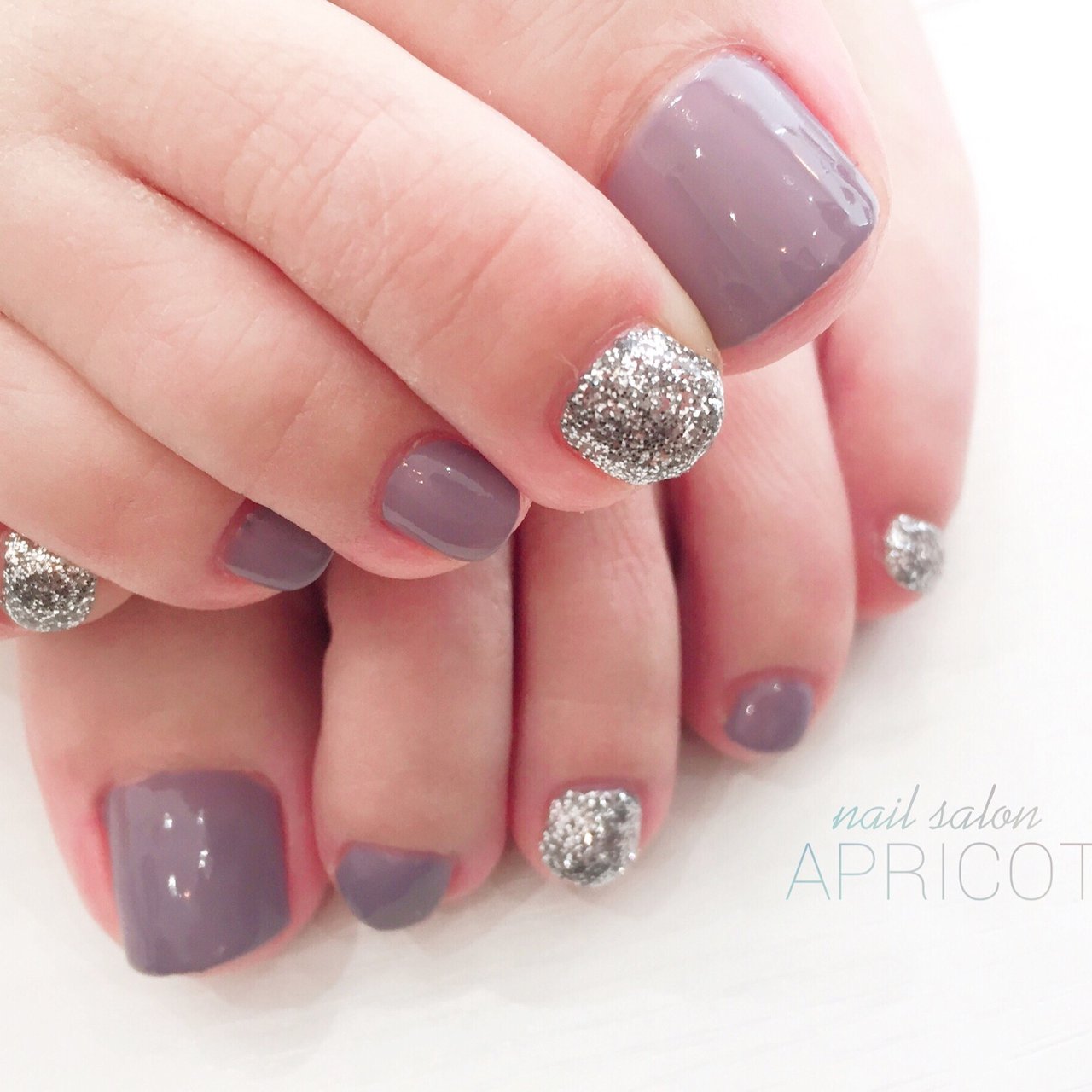 フット パープル グレージュ シルバー ジェルネイル Nail Salon Apricotのネイルデザイン No ネイルブック