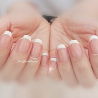 フレンチ ベージュ マニキュアのネイルデザイン ネイルブック