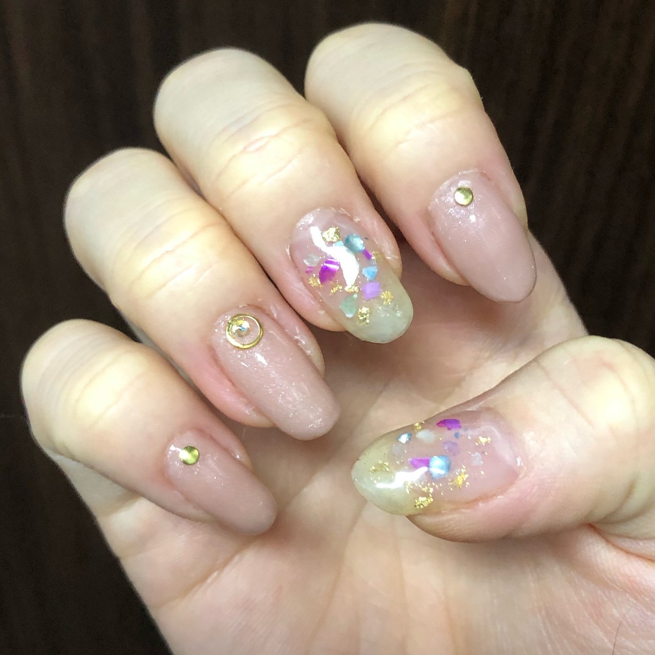 春 夏 ハンド シンプル シェル ぴちのネイルデザイン No ネイルブック