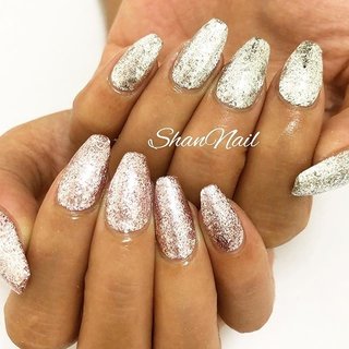 #ラメネイル💅 キラキラ🤩焼けた肌にぴったり❗️
良くお似合いでした✨✨
#シルバーラメ#ピンクラメネイル #shannail#京都市南区#西大路ネイル#自宅ネイルサロン#プライベートネイルサロン#ネイルブックからご予約可能です#お気軽にお問い合わせ下さい #オールシーズン #パーティー #デート #女子会 #ハンド #ワンカラー #お客様 #シャンネイル #ネイルブック