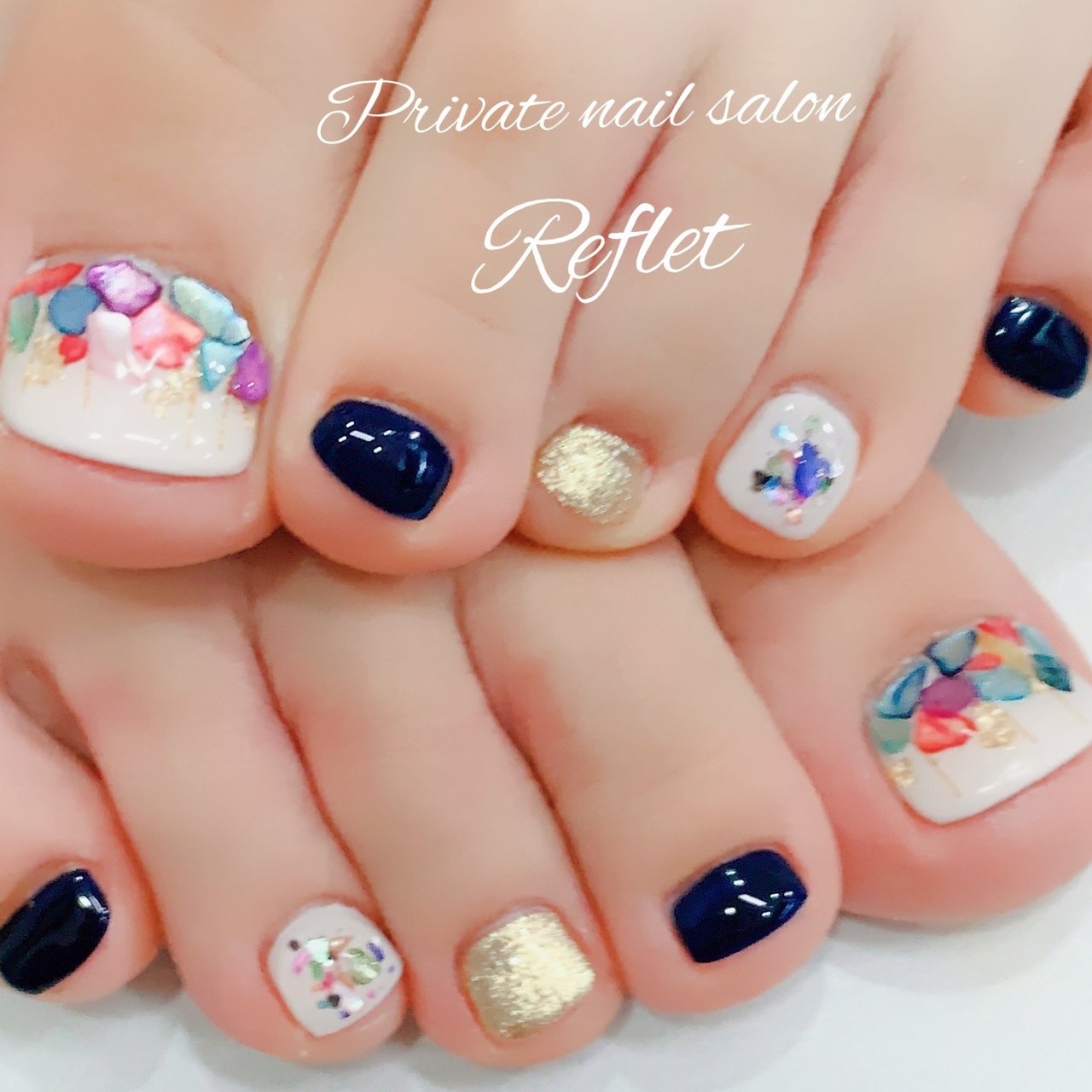 夏 オールシーズン フット ラメ シェル Reflet Nail ルフレ のネイルデザイン No ネイルブック