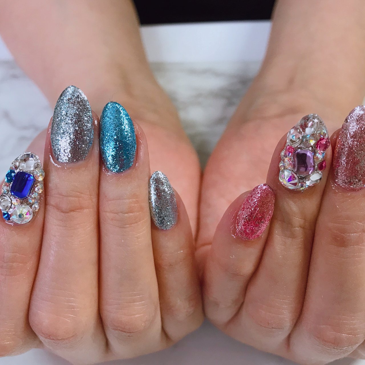 夏 旅行 海 リゾート ラメ Nail Room Amery のネイルデザイン No ネイルブック