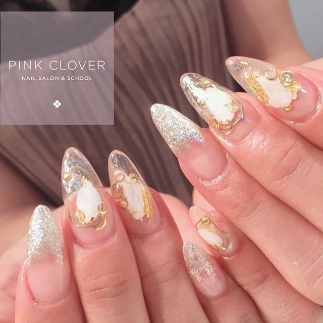 夏 ハンド ニュアンス ミラー クリア Pink Clover ネイルサロン スクールのネイルデザイン No ネイルブック