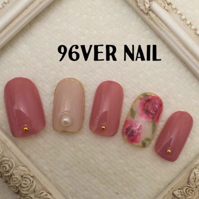96ver Nail クローバー ネイル 寝屋川市のネイルサロン ネイルブック