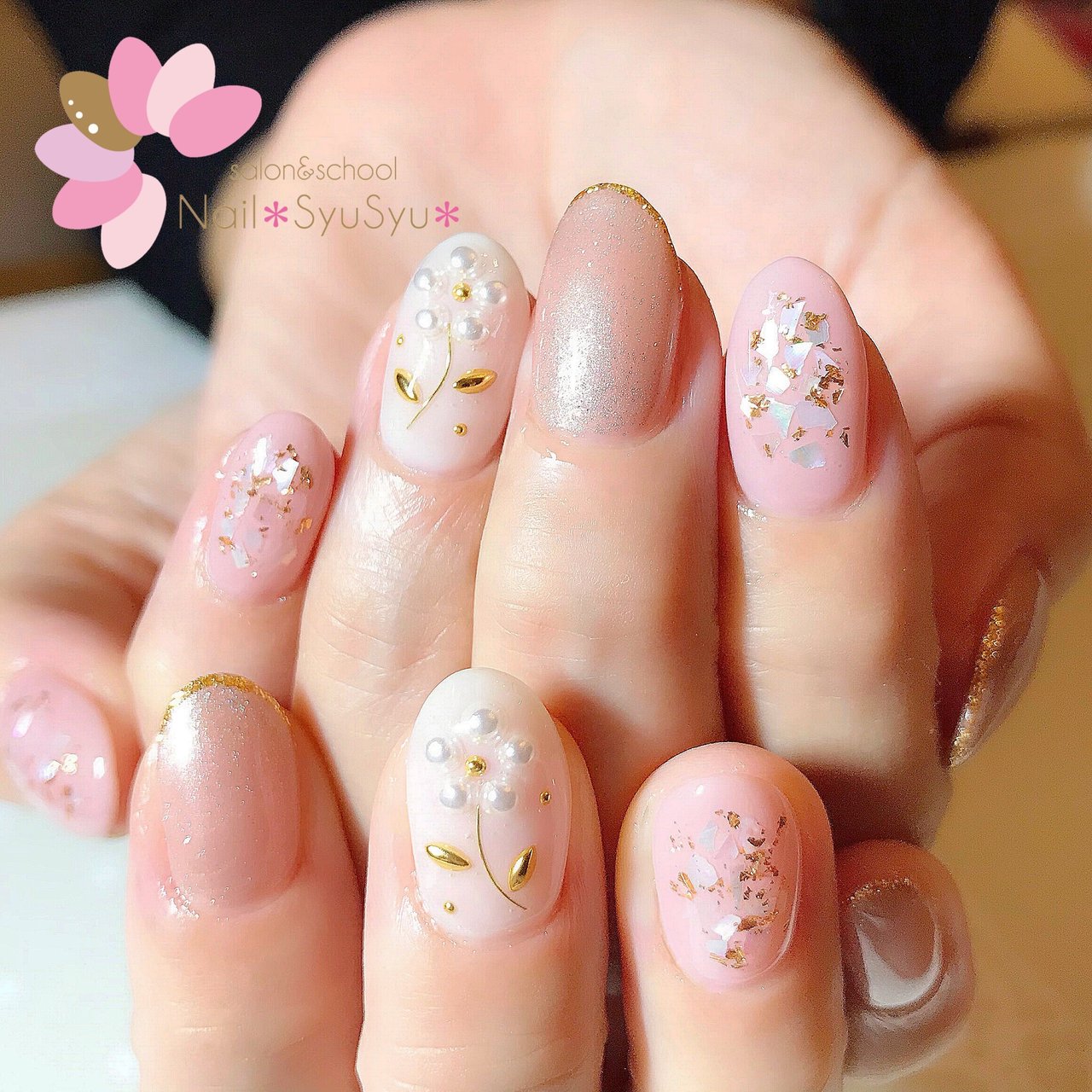 春 入学式 オフィス ハンド ラメ Nail Syusyu ネイルシュシュのネイルデザイン No ネイルブック