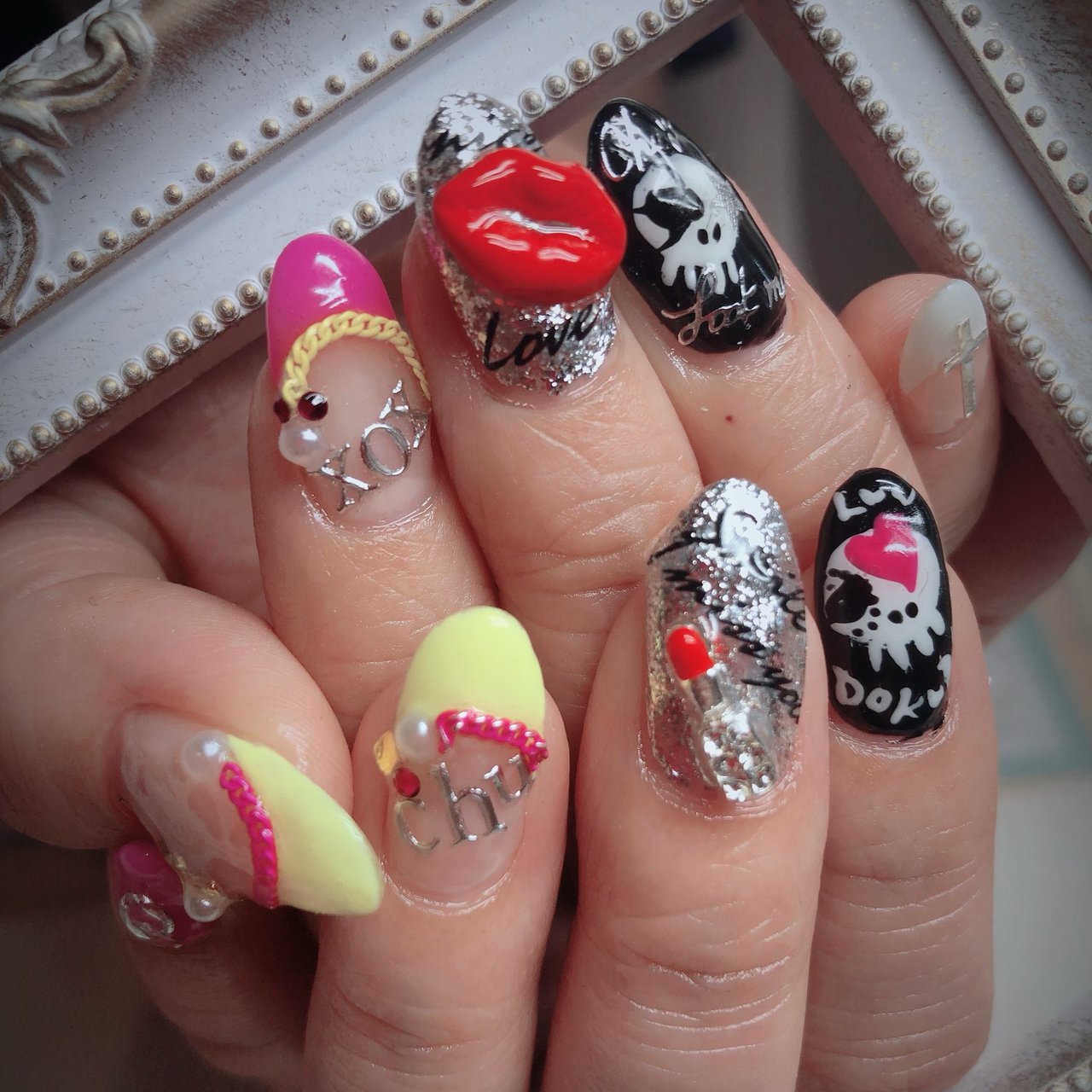 Nail Eyelash Chouchourougeのネイルデザイン No ネイルブック
