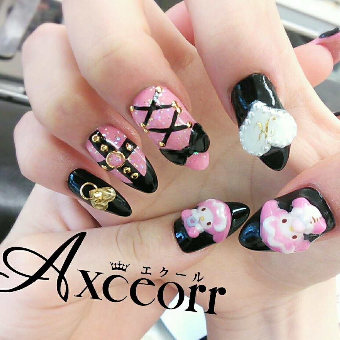 オールシーズン ライブ ハンド ハート キャラクター Axceorr Nailのネイルデザイン No ネイルブック