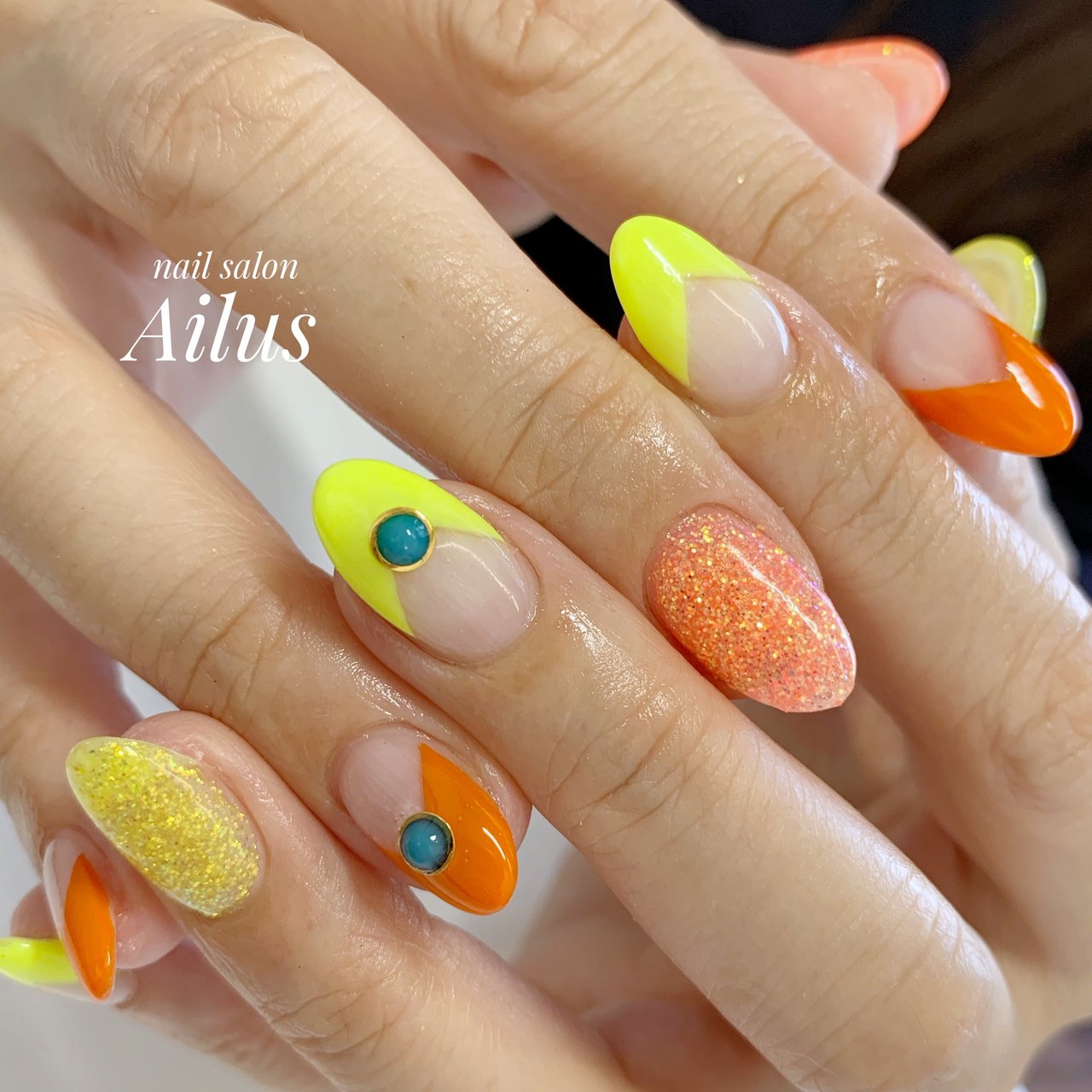 夏 ハンド フレンチ ラメ オレンジ Nail Salon Ailusのネイルデザイン No ネイルブック