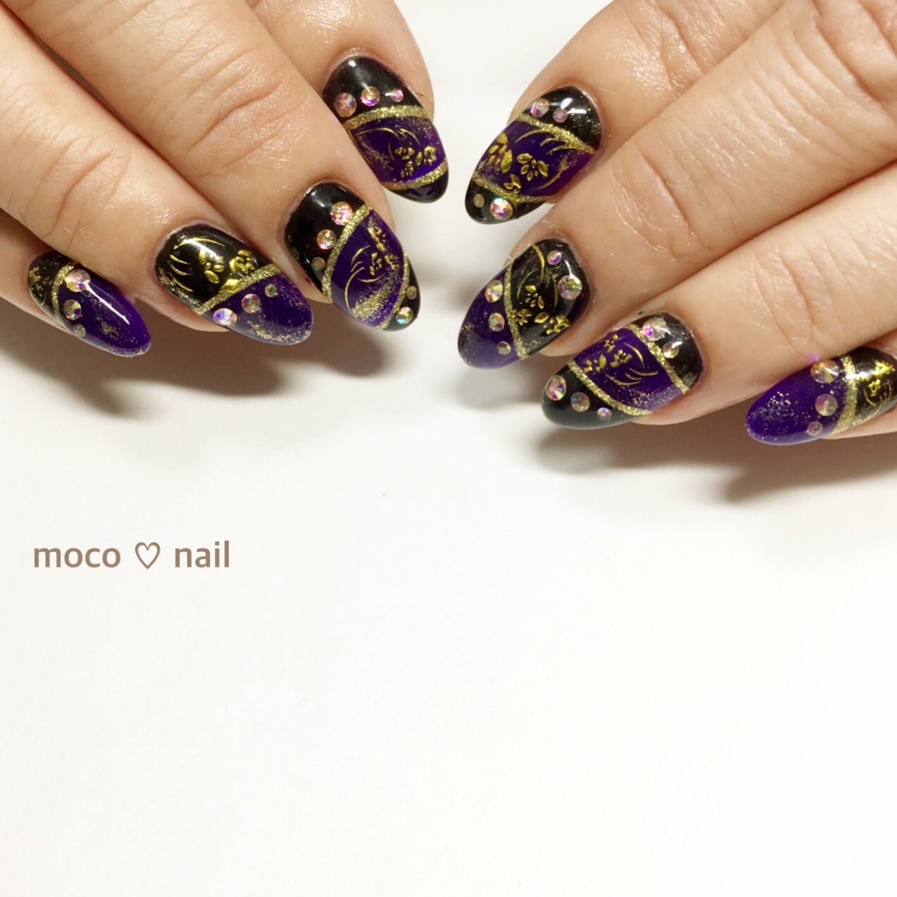 ハンド ラメ くりぬき バイカラー プッチ Moco Nailのネイルデザイン No ネイルブック