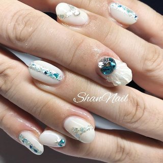#持ち込み画像 
.
夏ネイル#人魚の鱗ネイル #ホワイトネイル#シェルネイル#海ネイル#ネイルデザイン#キラキラネイル#ビジューネイルデザイン #貝殻ネイリスト#shannail#京都市南区#西大路ネイル#自宅ネイルサロン#プライベートネイルサロン#京都ネイルサロン#駐車場有り#ネイルブックからご予約可能です #お気軽にお問い合わせ下さい #夏 #海 #リゾート #女子会 #ハンド #ビジュー #シェル #マーメイド #ホワイト #水色 #ジェルネイル #お客様 #シャンネイル #ネイルブック