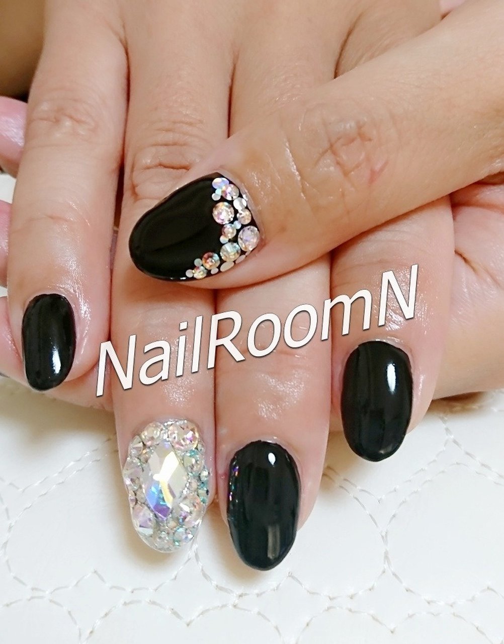 オールシーズン ハンド シンプル ラメ ワンカラー Nailroomnのネイルデザイン No ネイルブック