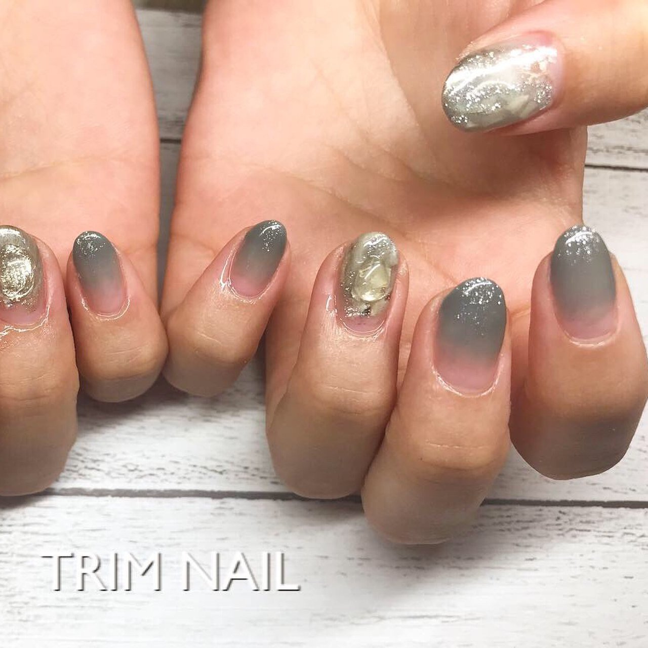 夏 ハンド タイダイ 大理石 ニュアンス Trim Nailのネイルデザイン No ネイルブック