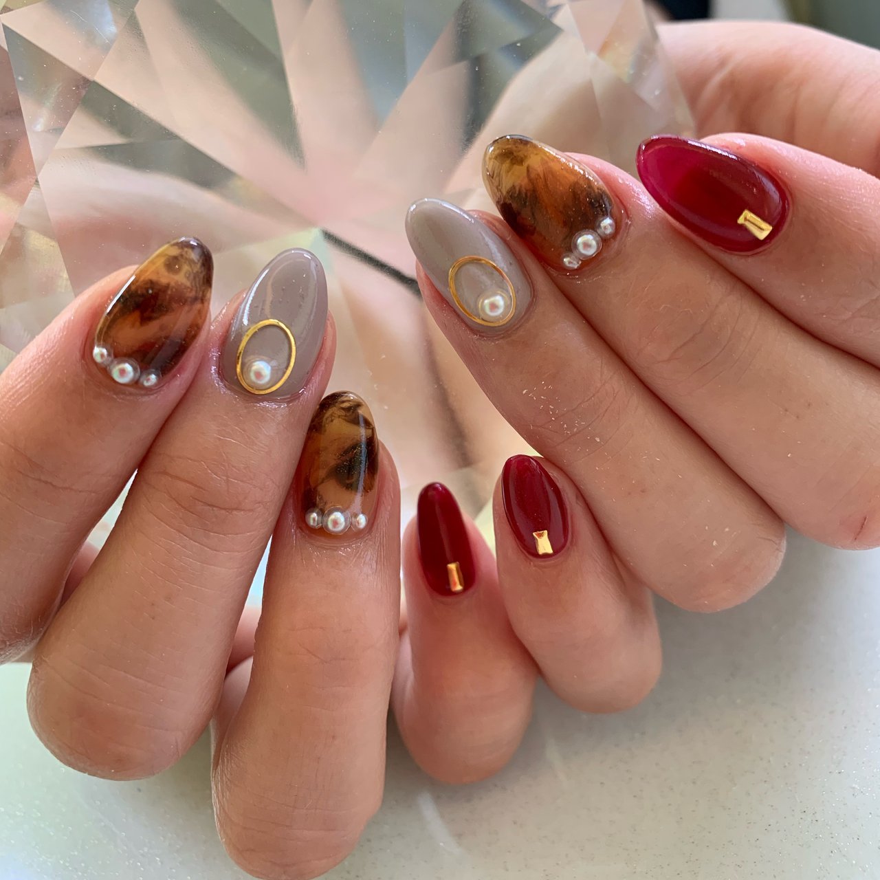 夏 秋 ハンド べっ甲 ミディアム Soni Yunのネイルデザイン No ネイルブック