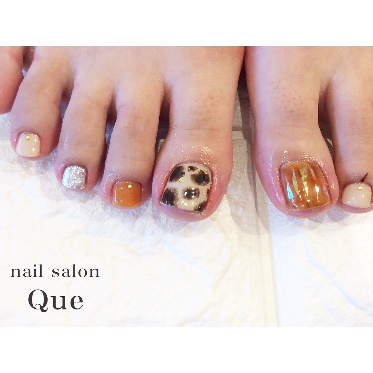 秋 冬 フット アニマル柄 オレンジ Nailsalonqueのネイルデザイン No ネイルブック