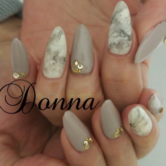 Nailsalon Donna ドンナ 金山のネイルサロン ネイルブック