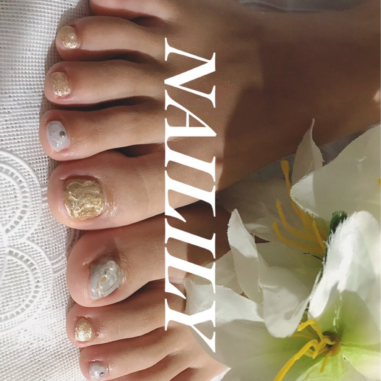 夏 フット ショート ゴールド シルバー Naililyのネイルデザイン No ネイルブック