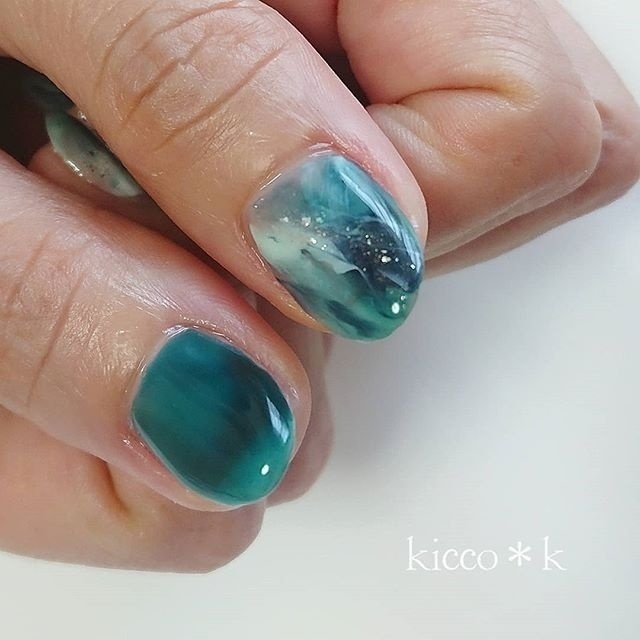 夏 リゾート ハンド ニュアンス マーブル Kicco K Nailのネイルデザイン No 4558497 ネイルブック