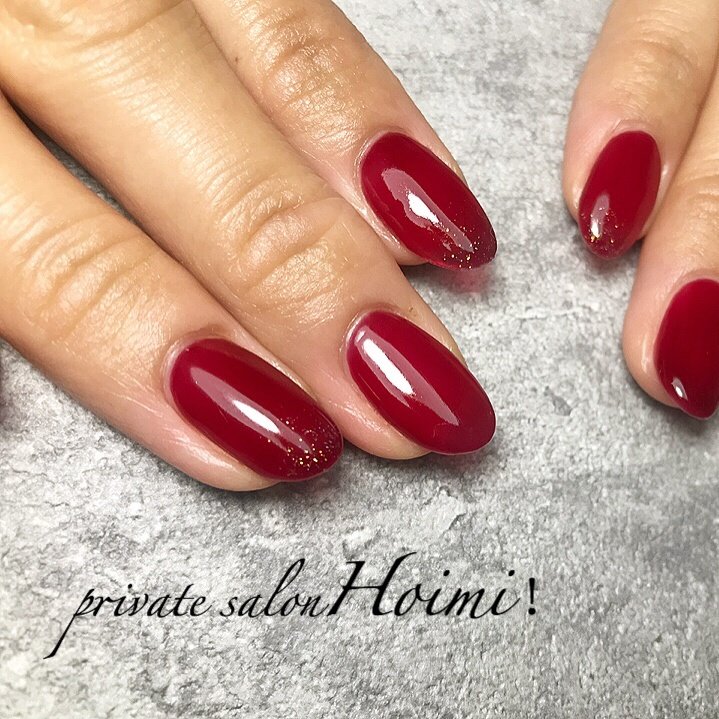 ハンド ラメ ワンカラー レッド ジェル Private Salon Hoimi のネイルデザイン No ネイルブック
