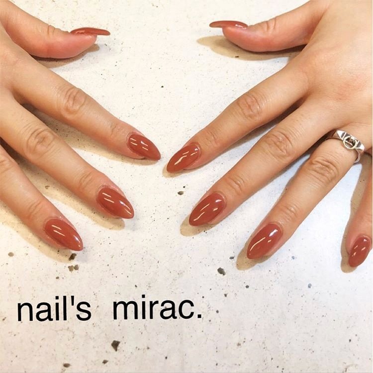 秋 オフィス ブライダル パーティー ハンド Nail Smirac 林 智子のネイルデザイン No ネイルブック