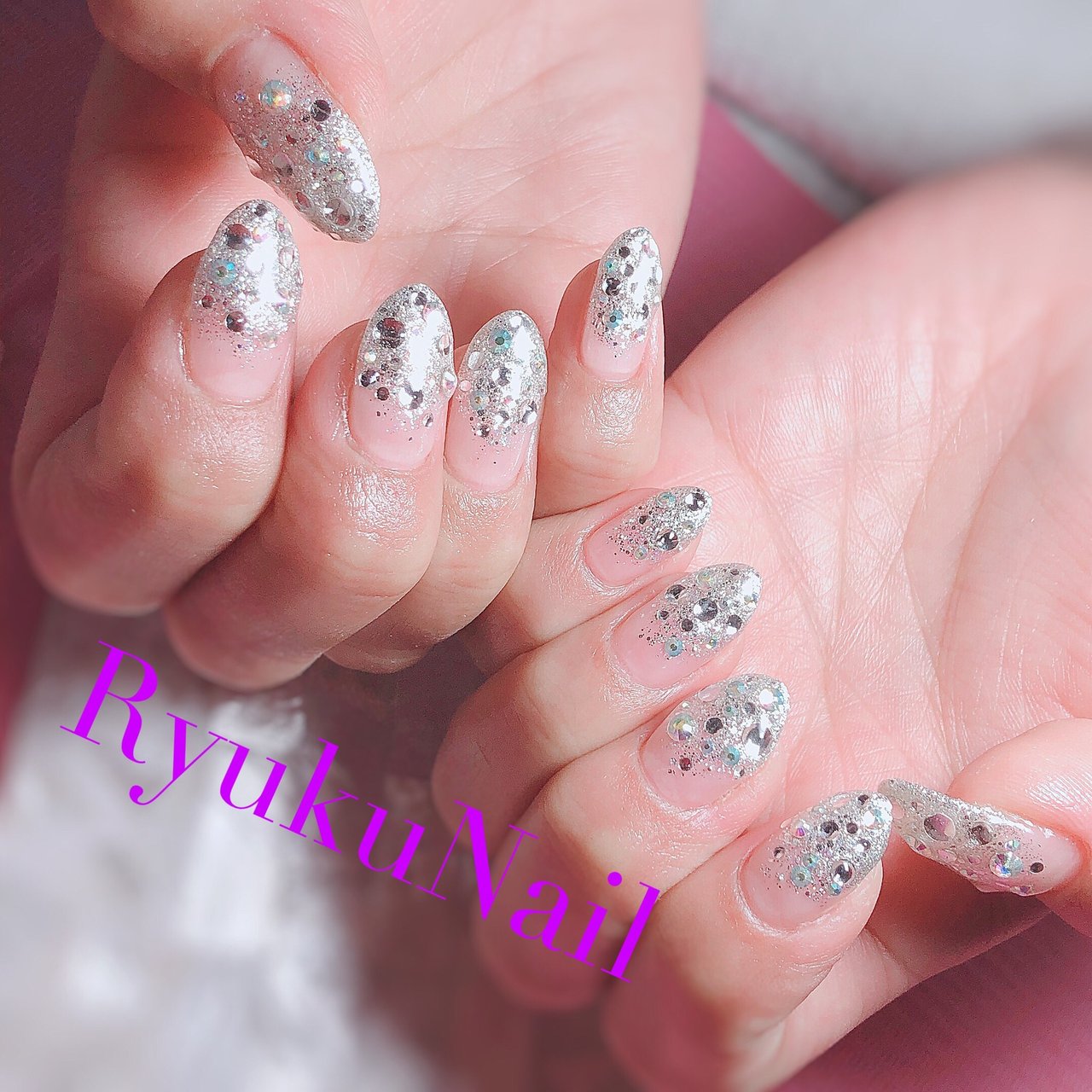 夏 ハンド グラデーション ホログラム ラメ Ryukunailのネイルデザイン No ネイルブック