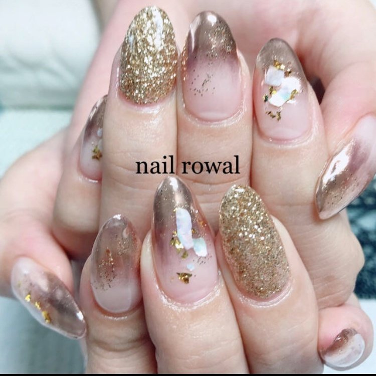 オールシーズン ミラー ブラウン グレージュ メタリック Private Nail Salon Rowa L ロワールのネイル デザイン No ネイルブック