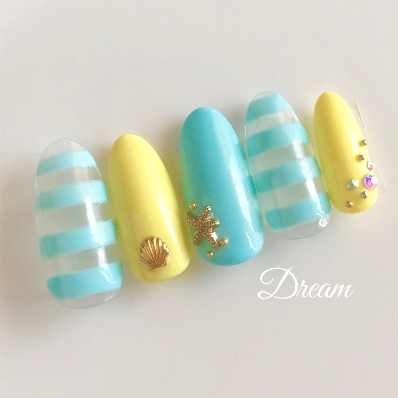 夏 ハンド イエロー 水色 Dreamのネイルデザイン No ネイルブック