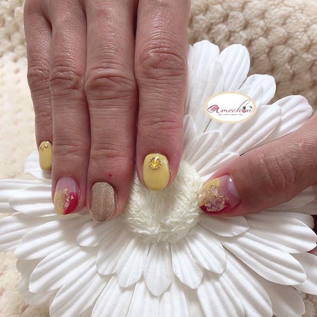 春 夏 ハンド ショート レッド いおりんのネイルデザイン No ネイルブック