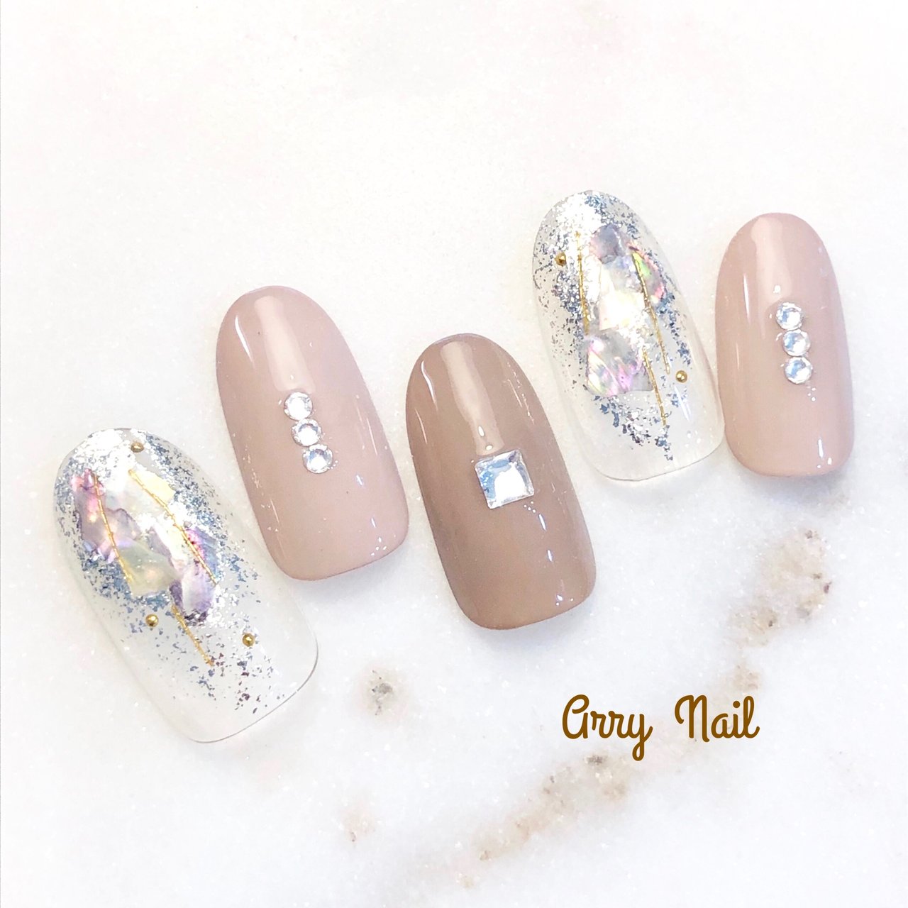 秋 冬 ハンド シンプル ラメ Arry Nail アリーネイルのネイルデザイン No ネイルブック