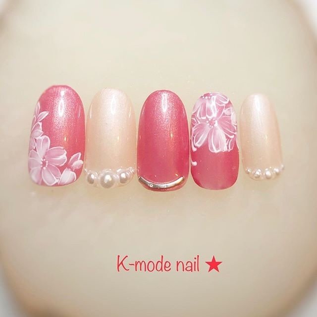 オールシーズン ハンド フラワー パール ベージュ K Mode Nailのネイルデザイン No ネイルブック