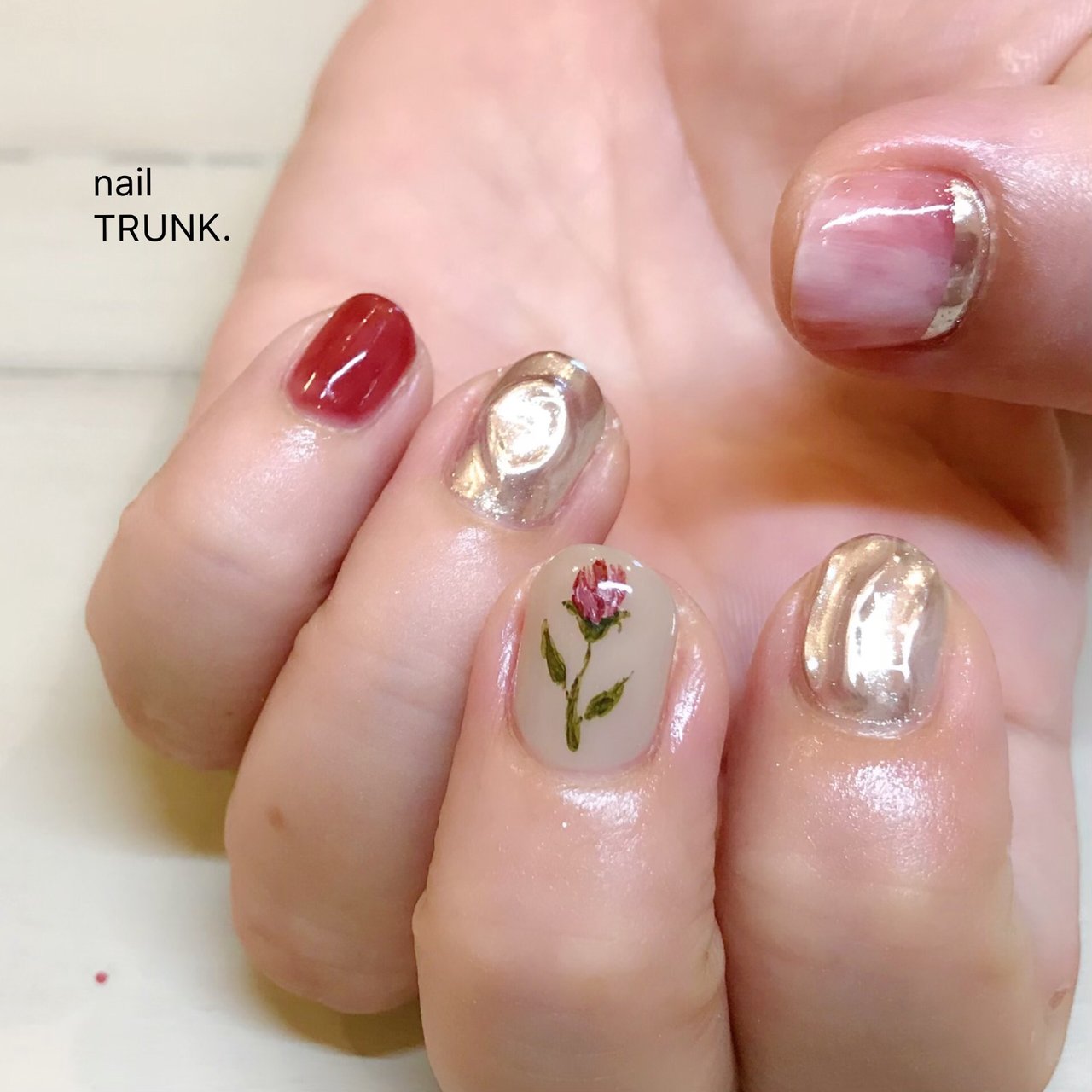 秋 ハンド フラワー マーブル ミラー Nail Trunkのネイルデザイン No ネイルブック