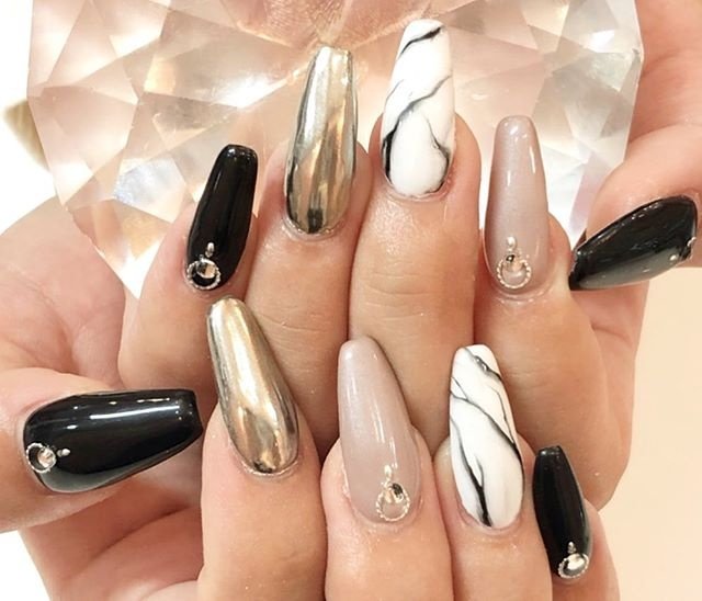 秋 ハンド シンプル タイダイ 大理石 Nailsgogo Shibuya Nailsalonのネイルデザイン No ネイルブック